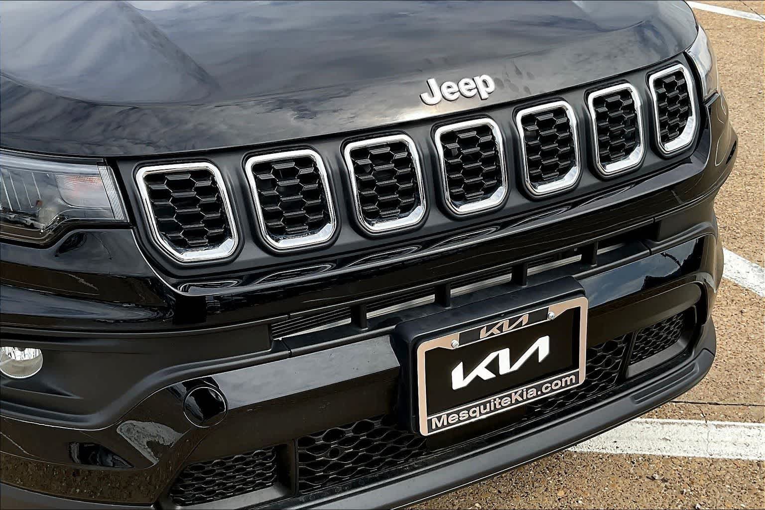 Thumbnail: 2025 Jeep Compass - 32