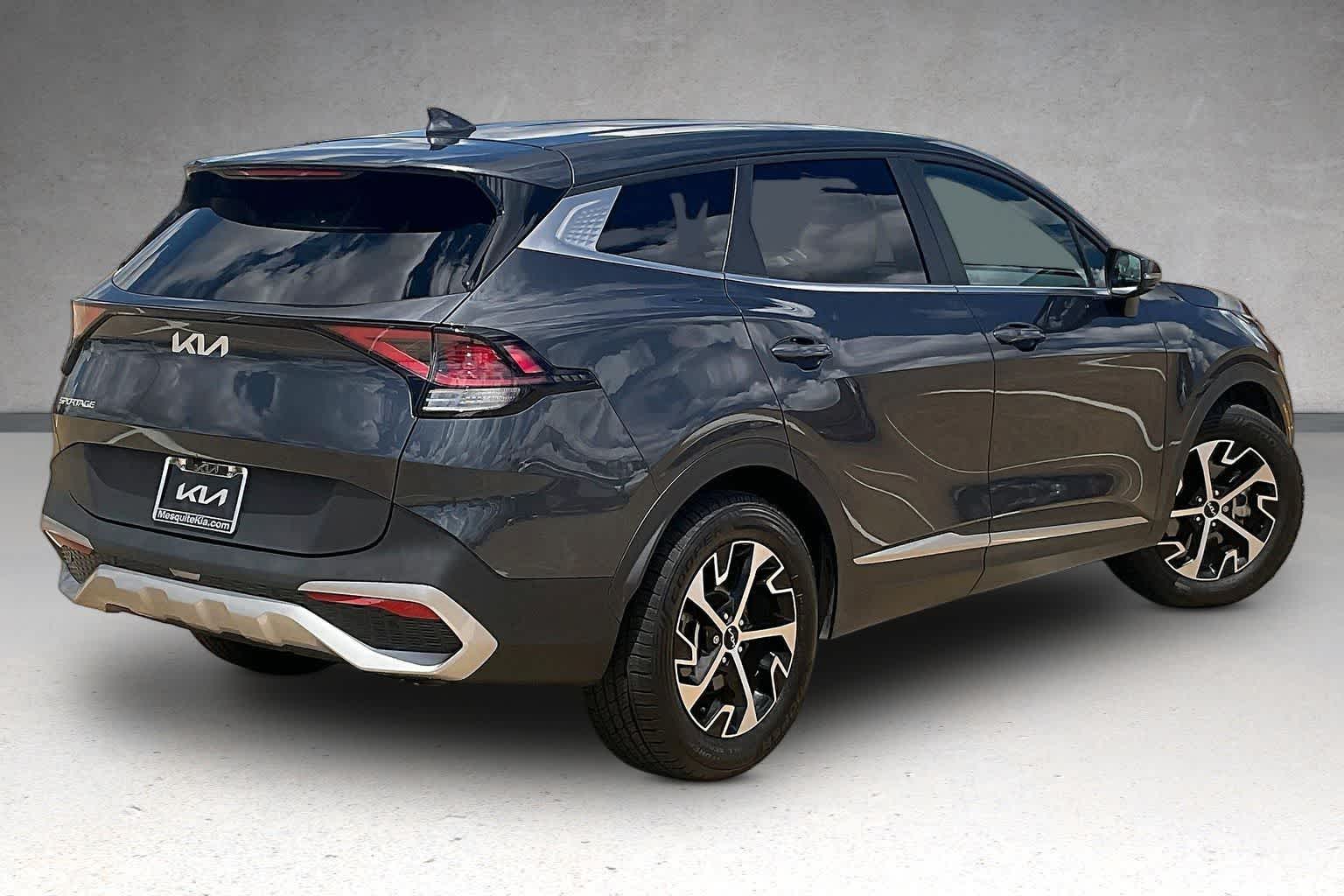 Thumbnail: 2023 Kia Sportage - 20