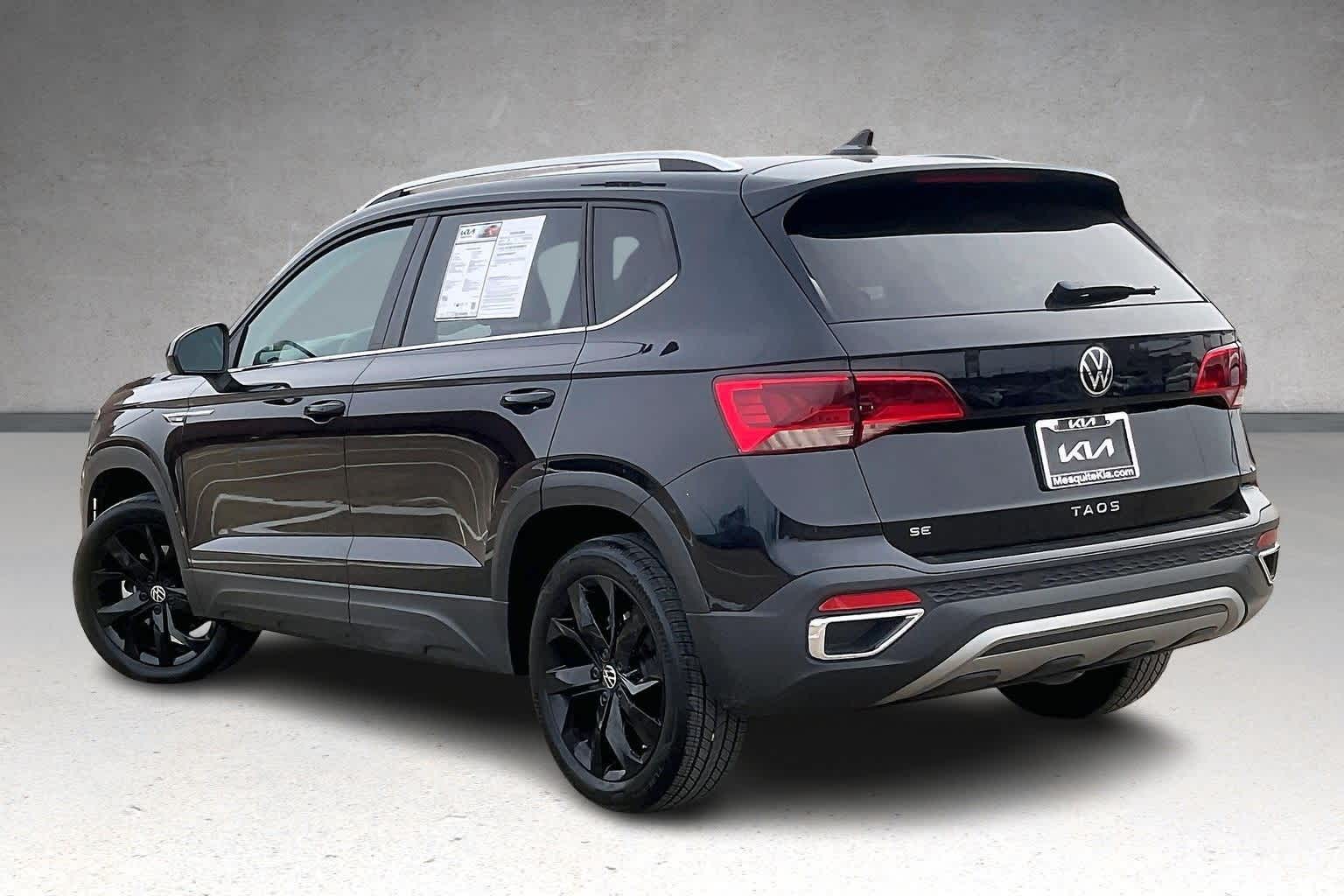 Thumbnail: 2024 Volkswagen Taos - 4