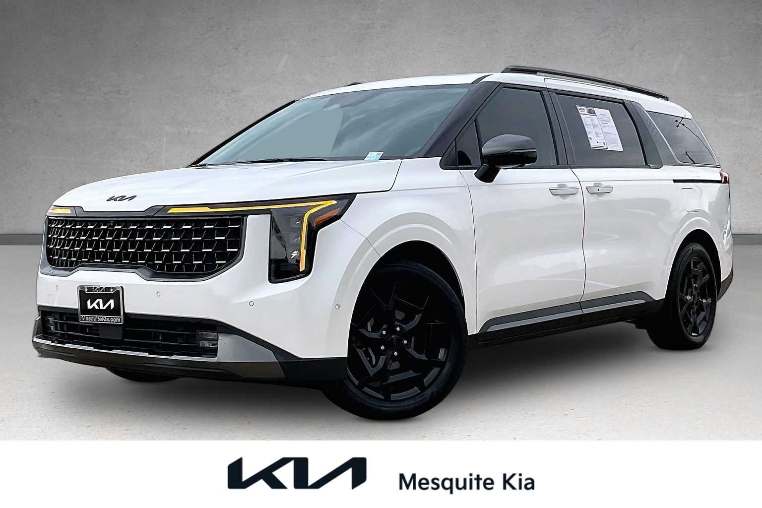 2025 Kia Sedona SX HEV's photo
