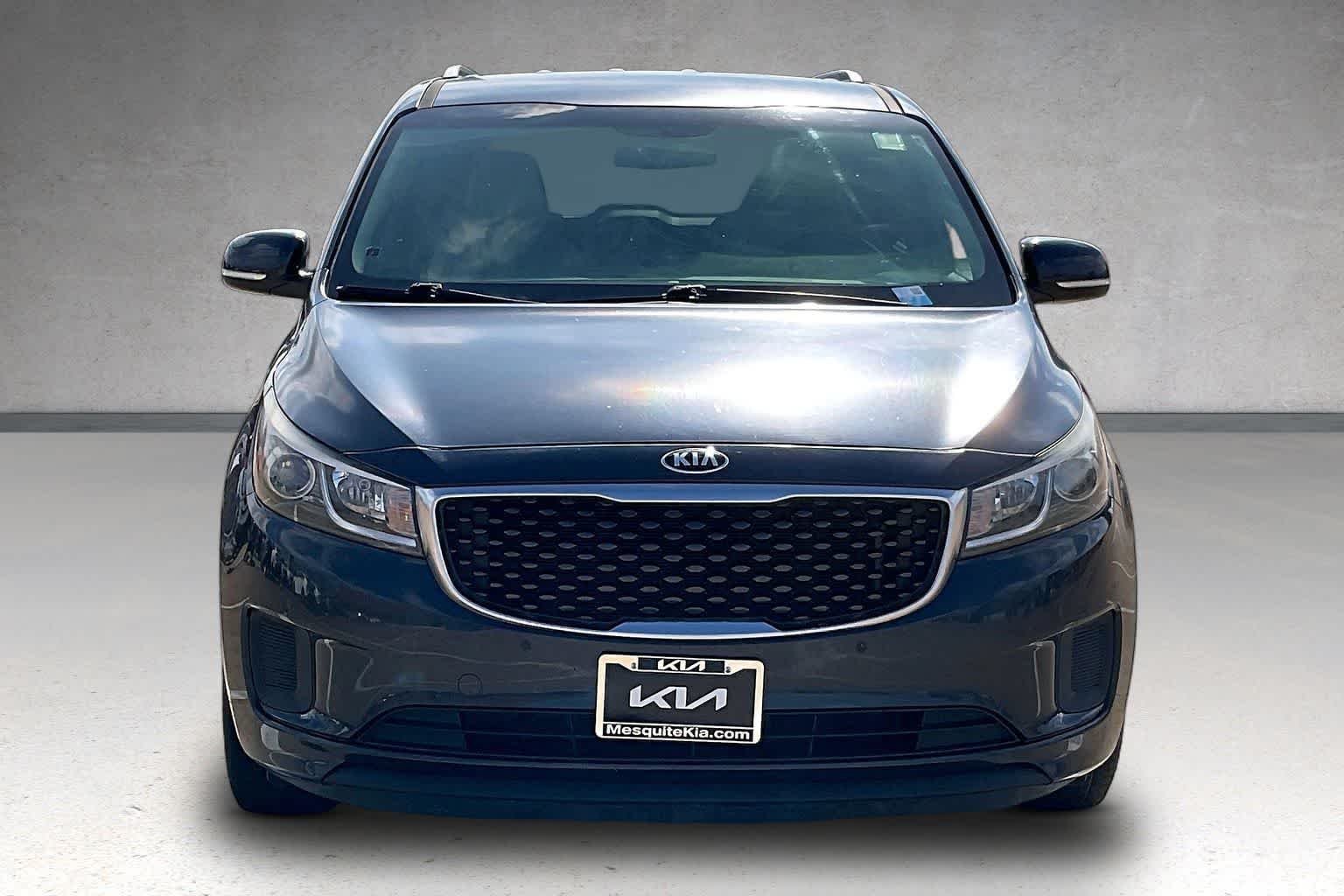 Thumbnail: 2017 Kia Sedona - 6