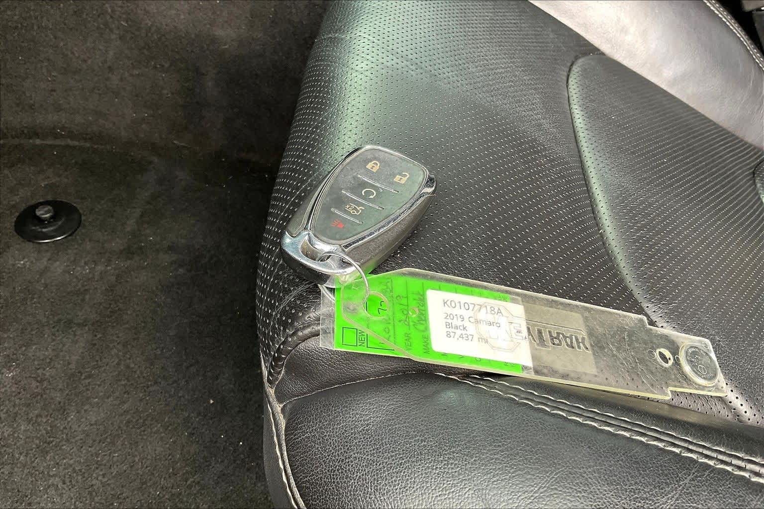 Thumbnail: 2019 Chevrolet Camaro - 18