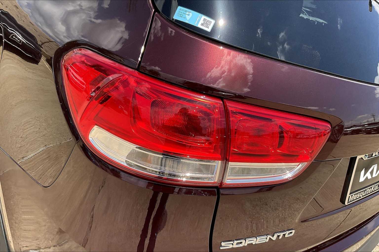 Thumbnail: 2018 Kia Sorento - 31