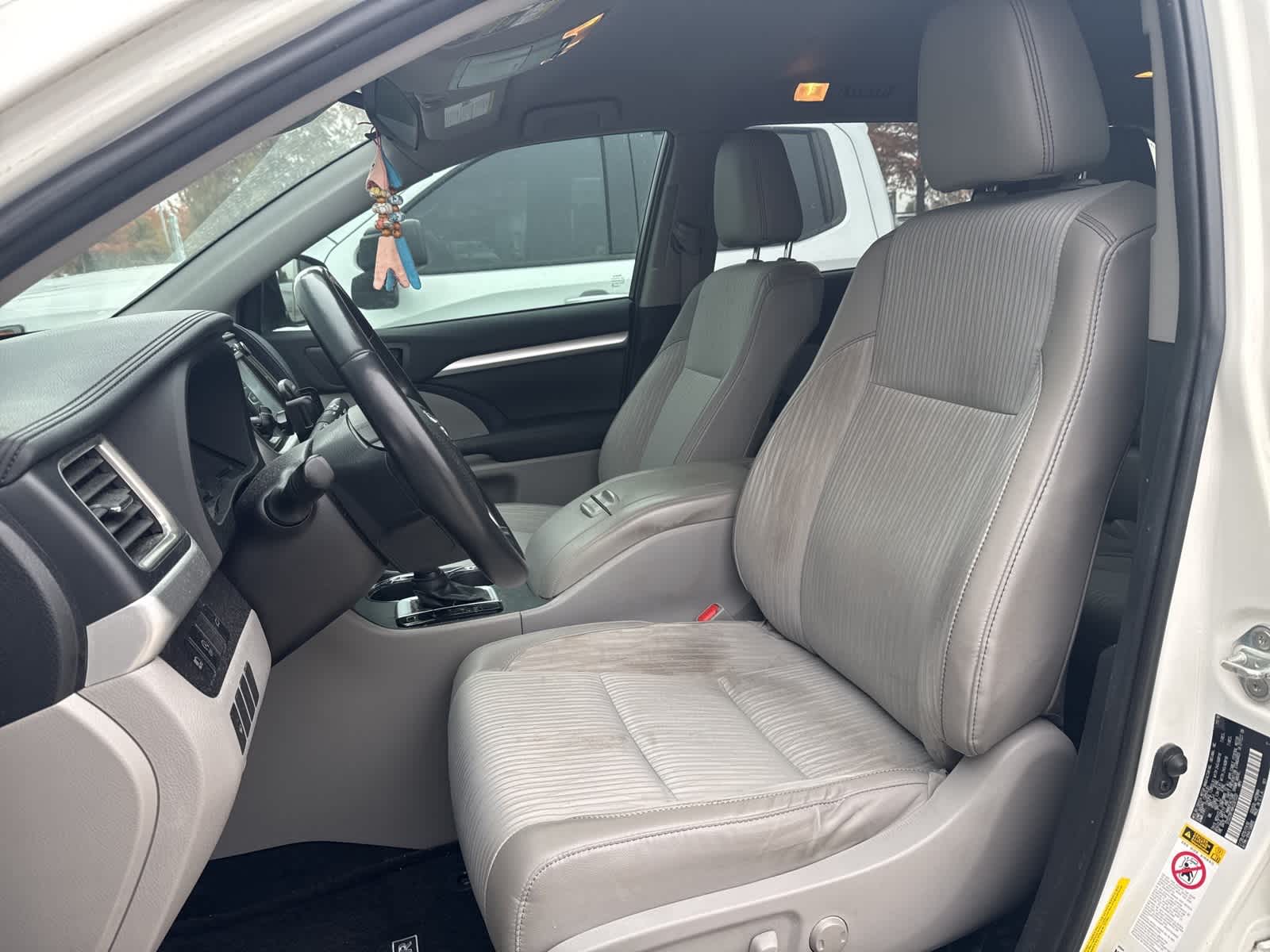 Thumbnail: 2019 Toyota Highlander - 11