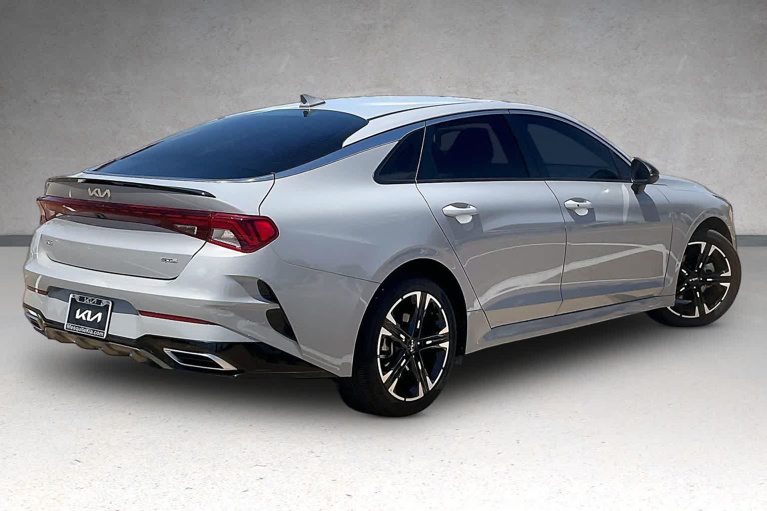 Thumbnail: 2023 Kia K5 - 21