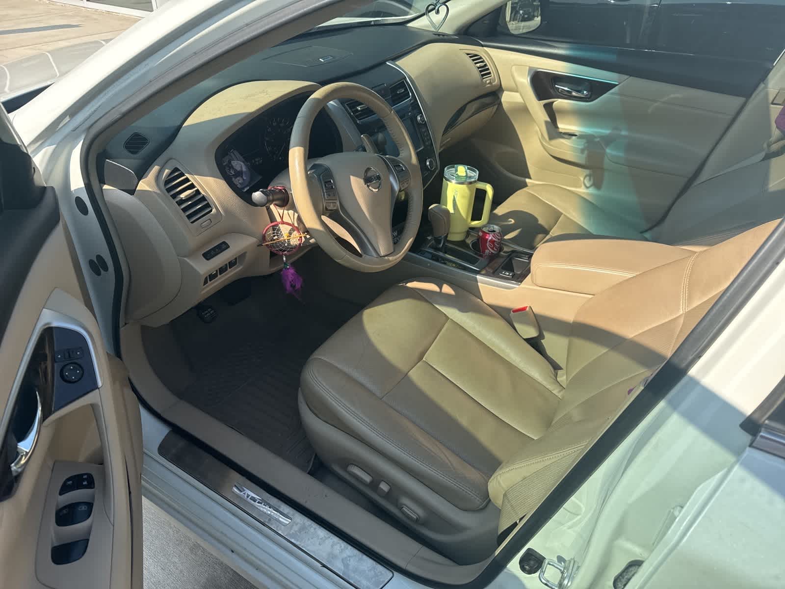 Thumbnail: 2013 Nissan Altima - 13