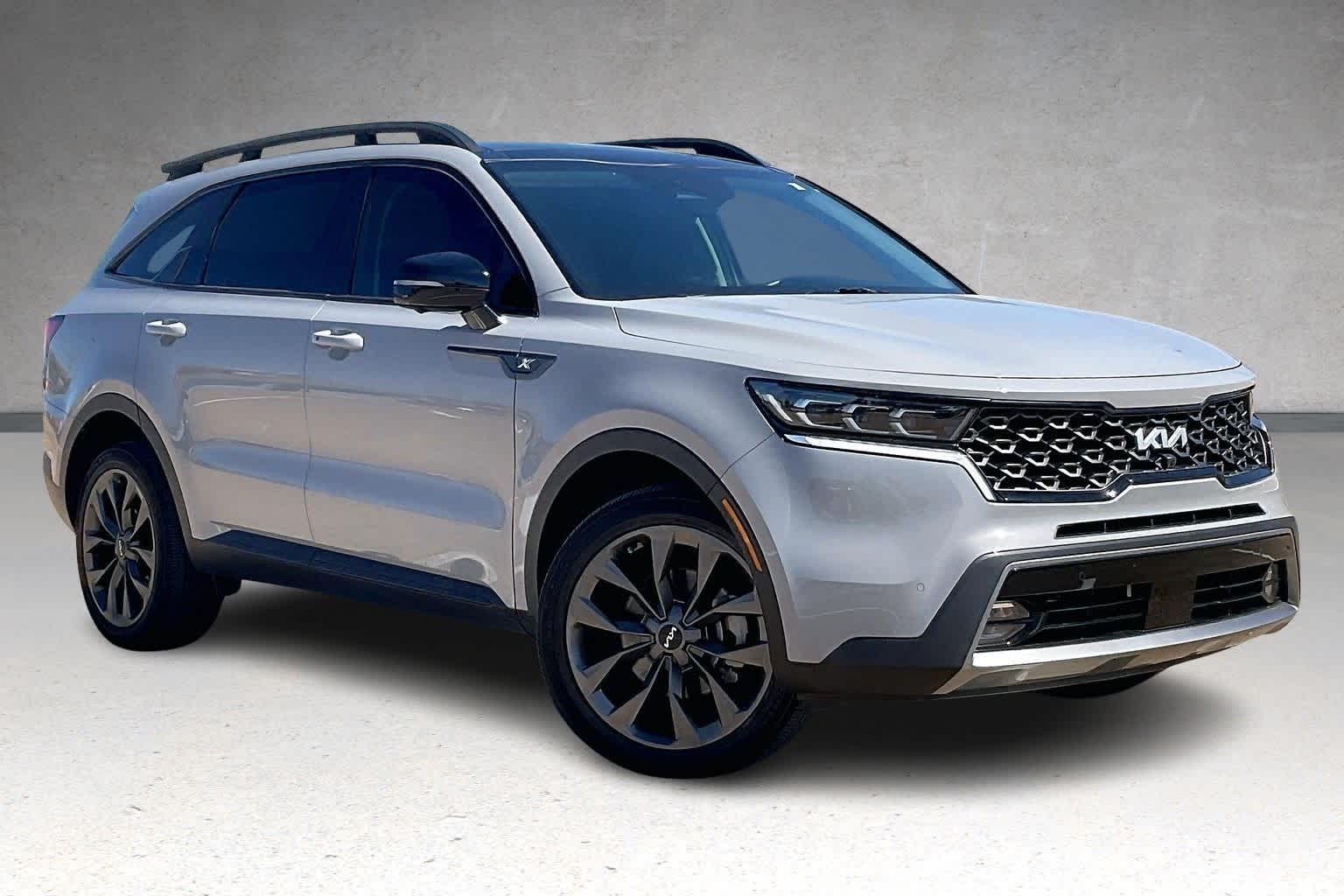 Thumbnail: 2023 Kia Sorento - 6