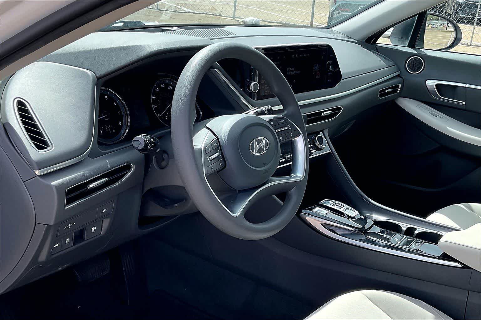 Thumbnail: 2023 Hyundai Sonata - 2