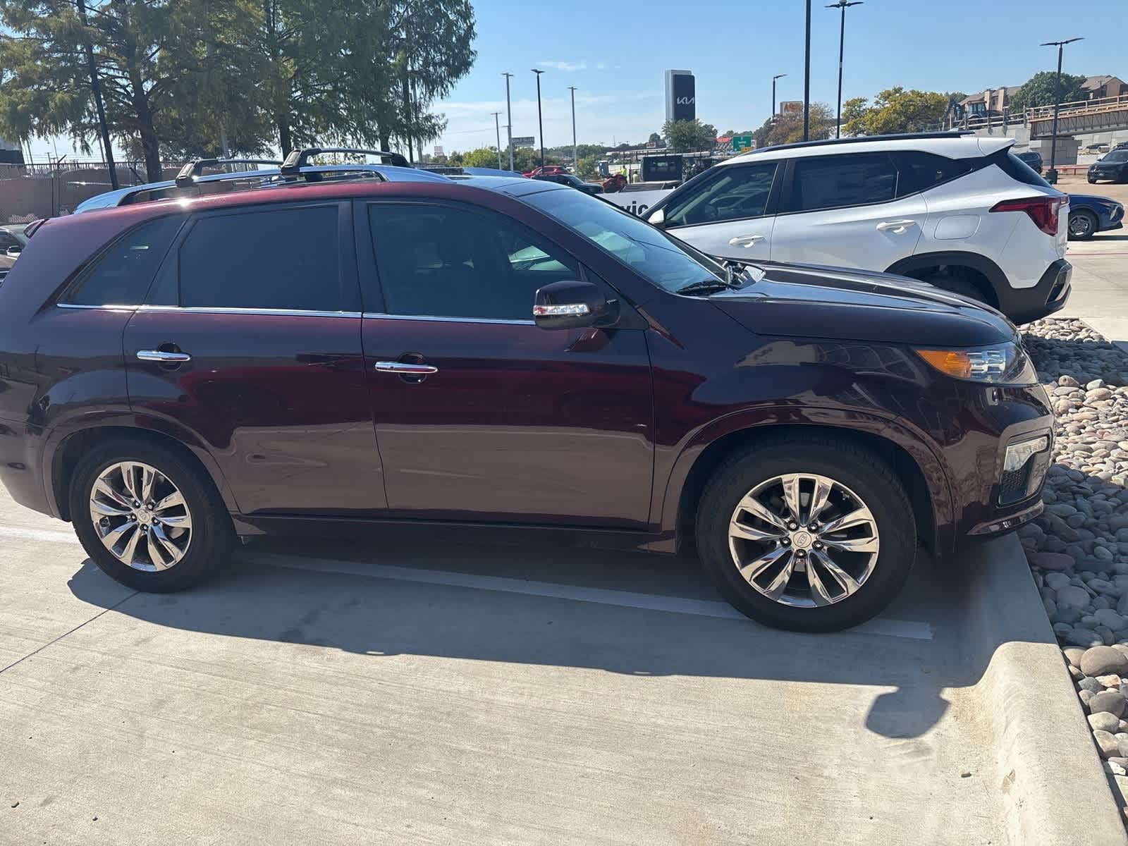 Thumbnail: 2012 Kia Sorento - 6