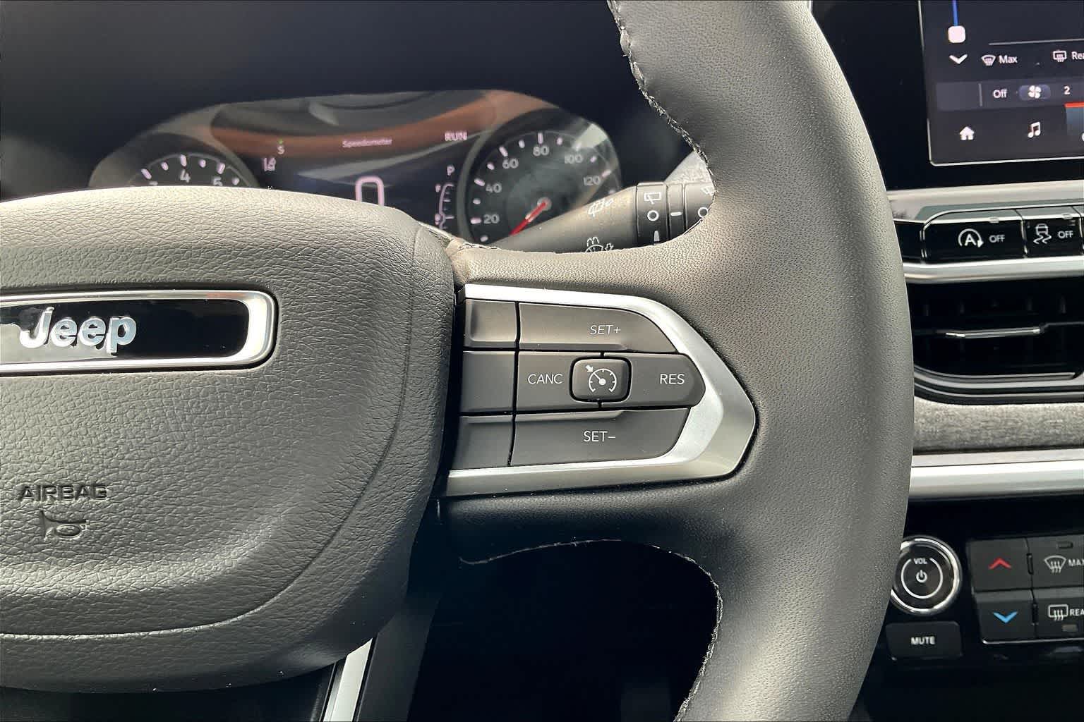 Thumbnail: 2025 Jeep Compass - 25