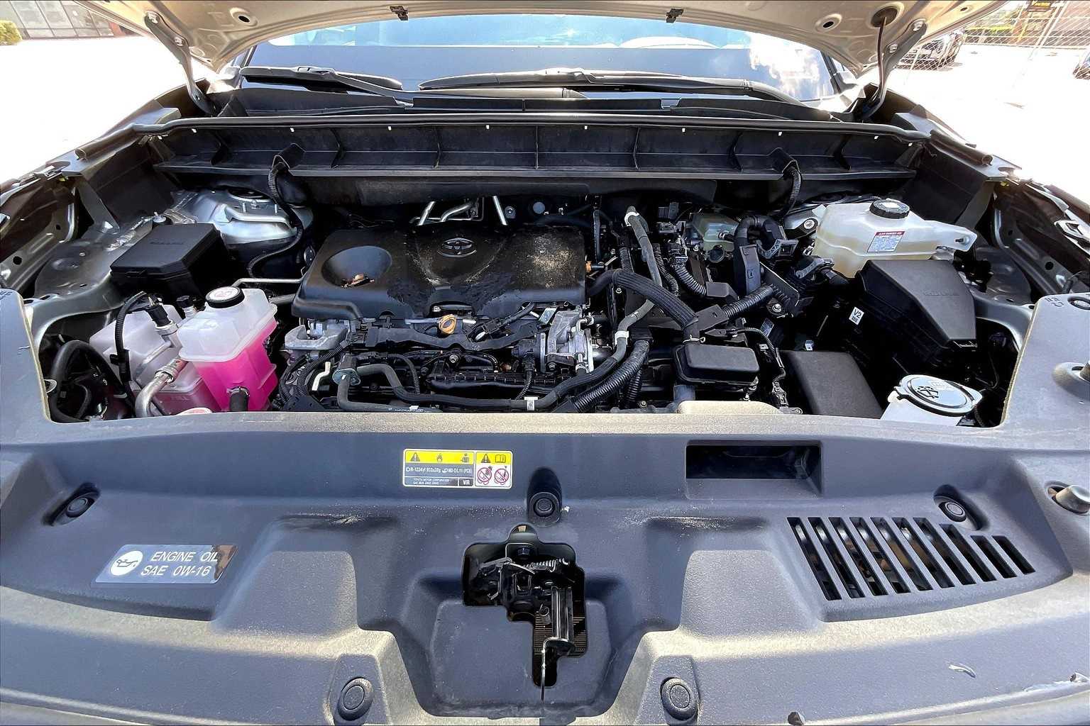 Thumbnail: 2021 Toyota Highlander - 9