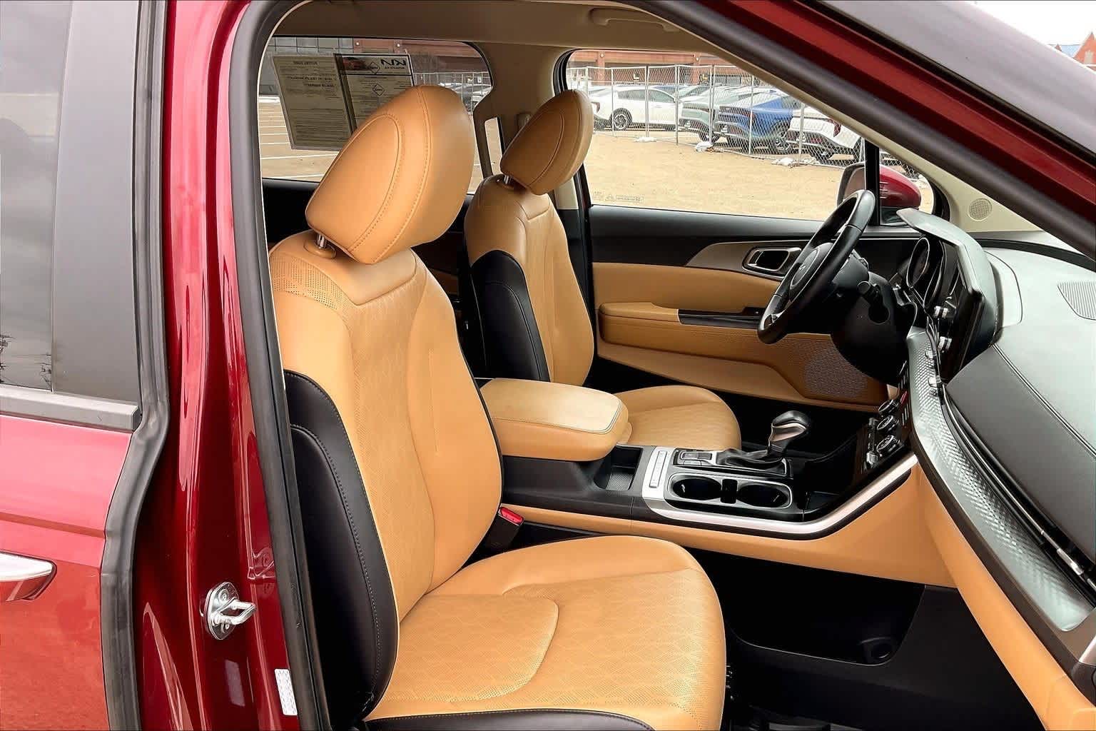 Thumbnail: 2024 Kia Carnival - 12