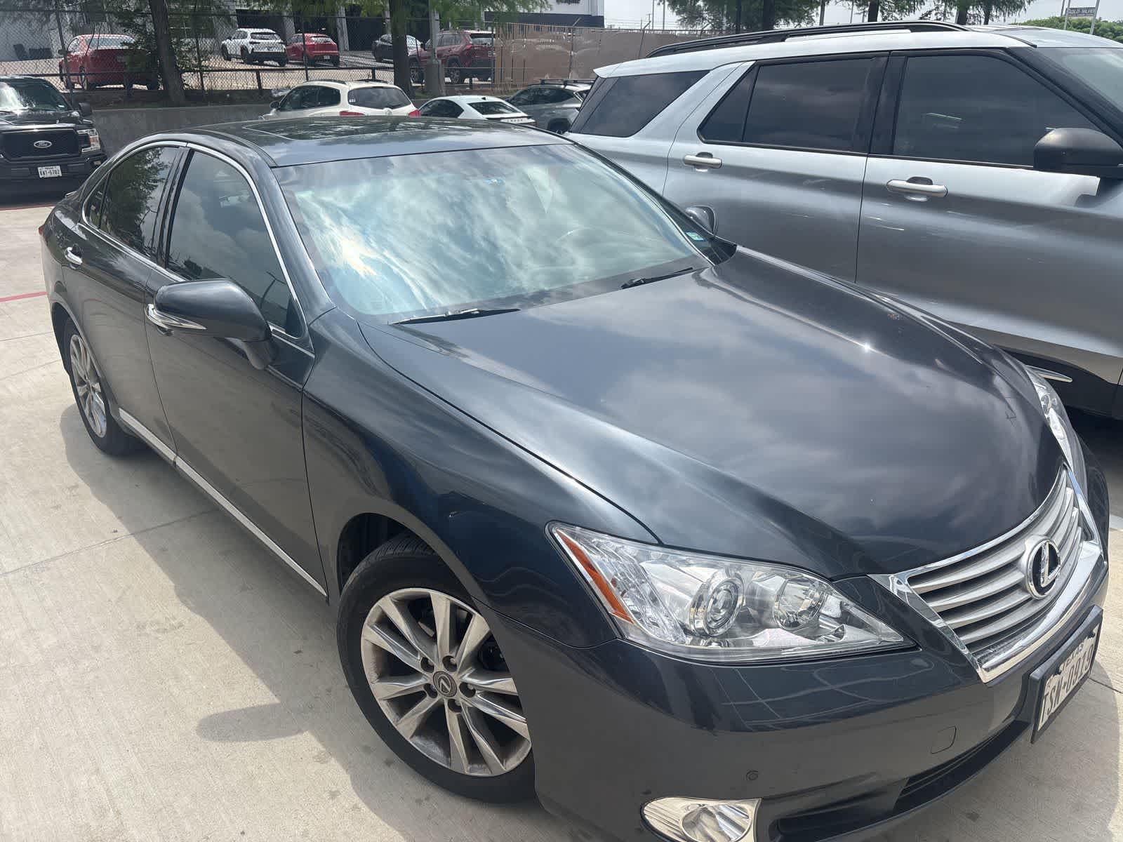 Thumbnail: 2011 Lexus ES - 7