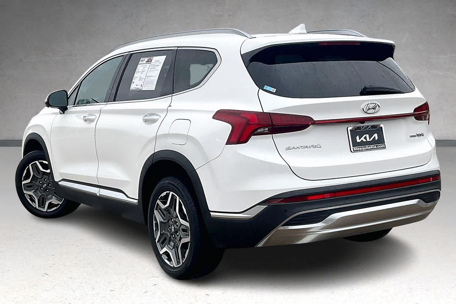 Thumbnail: 2021 Hyundai Santa Fe - 4