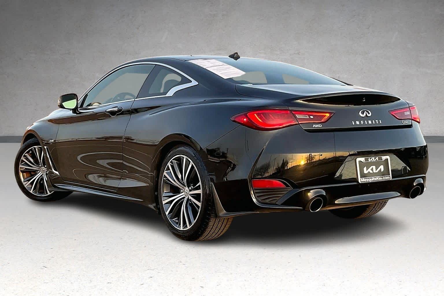 Thumbnail: 2017 INFINITI Q60 - 4