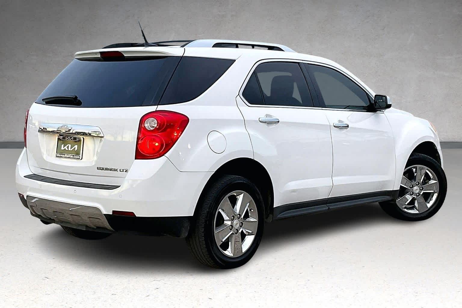 Thumbnail: 2013 Chevrolet Equinox - 21