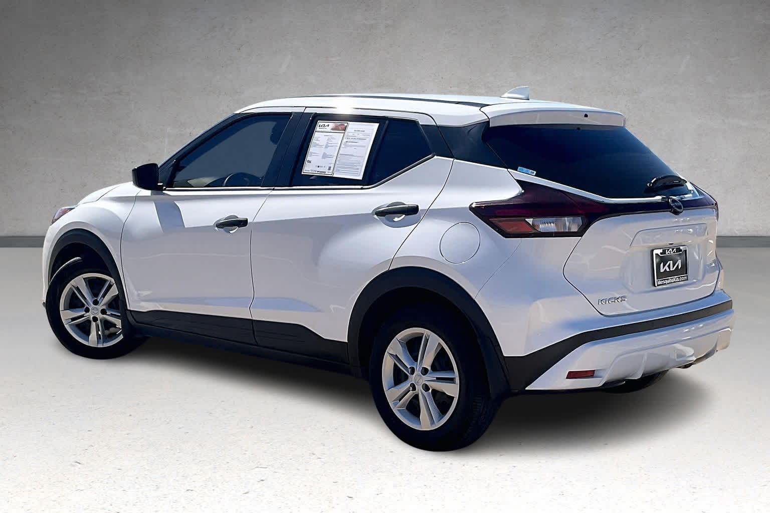 Thumbnail: 2024 Nissan Kicks - 4