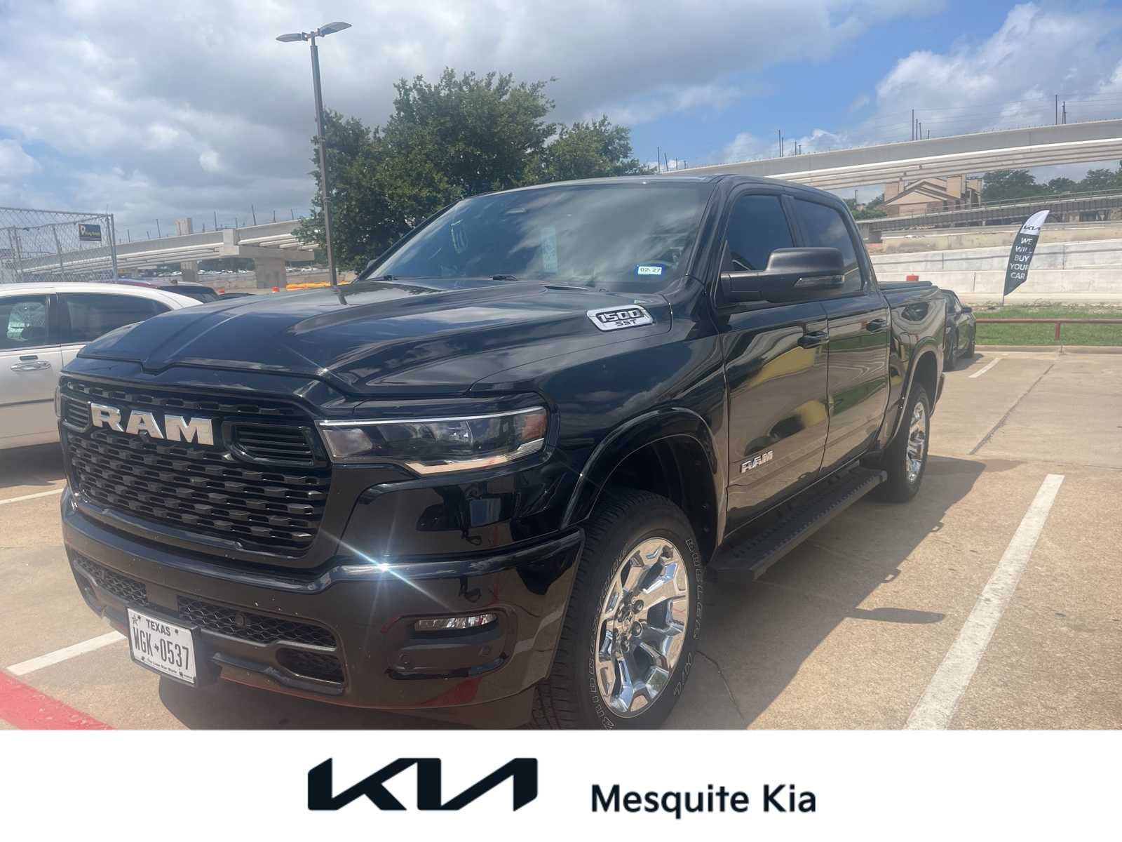 Thumbnail: 2025 RAM 1500 - 1
