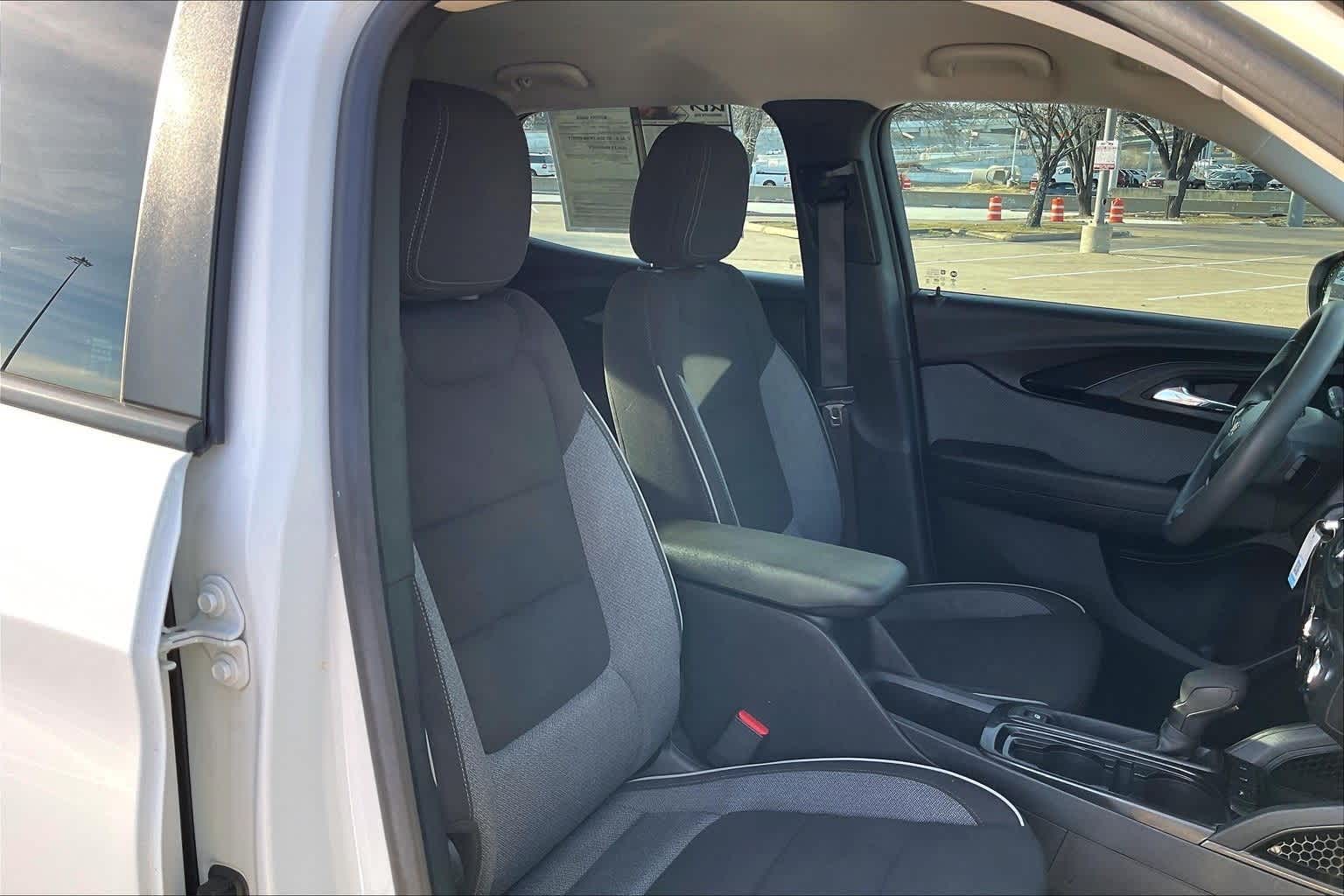 Thumbnail: 2023 Chevrolet TrailBlazer - 12