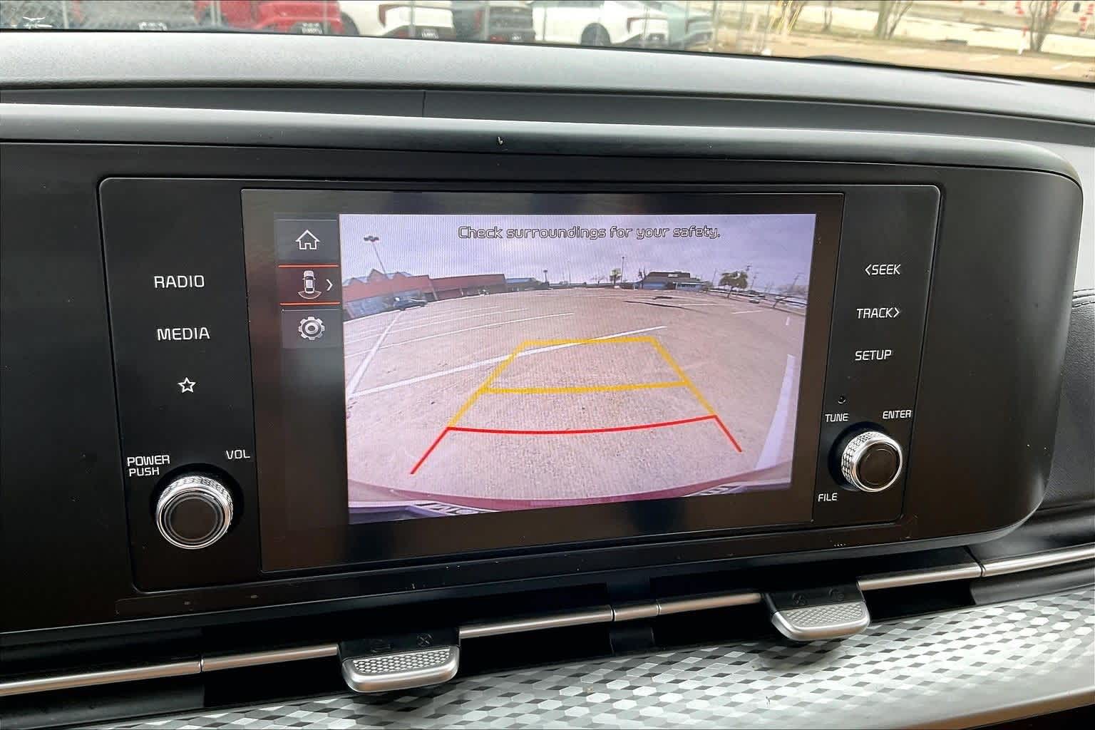 Thumbnail: 2024 Kia Carnival - 25