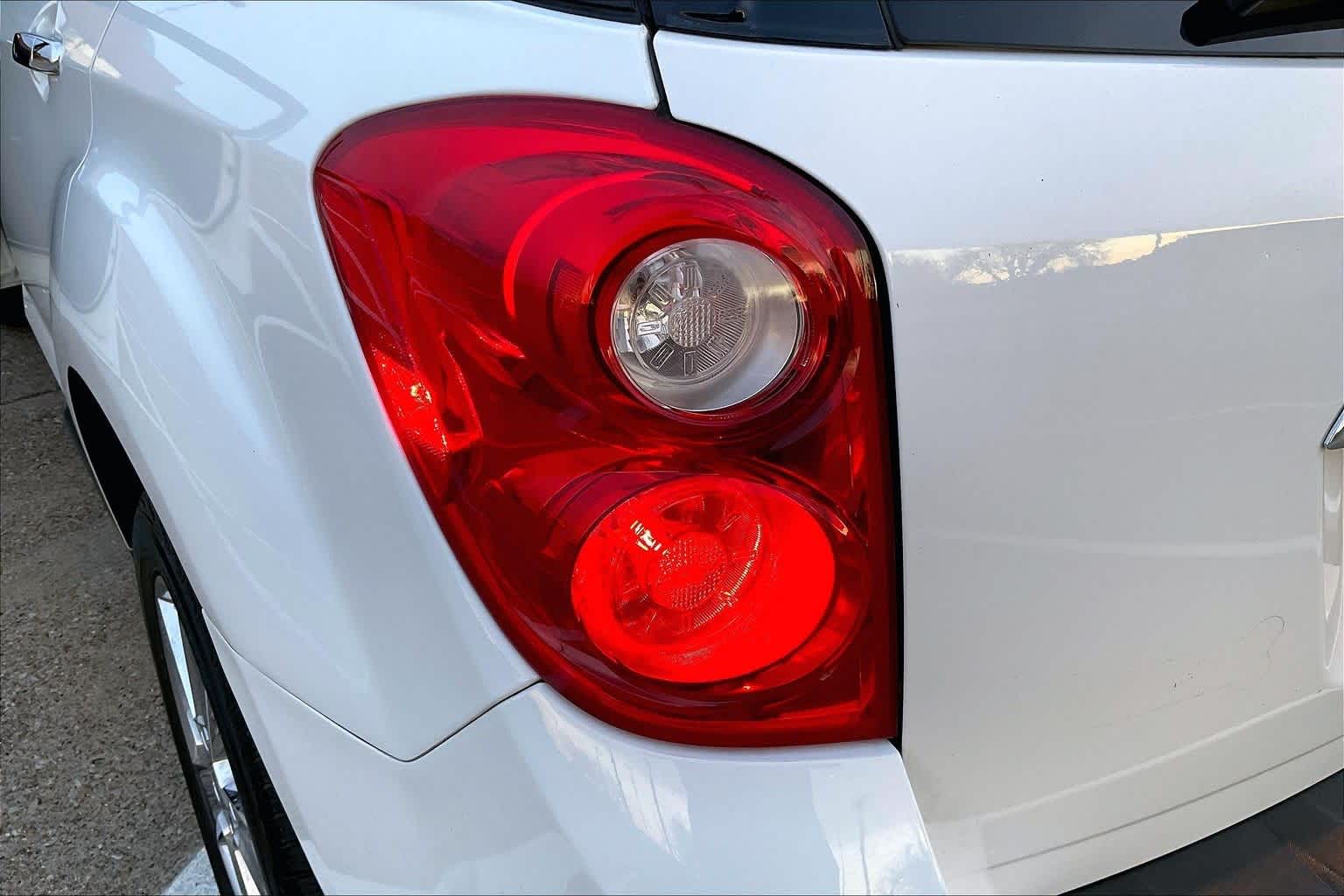 Thumbnail: 2013 Chevrolet Equinox - 31