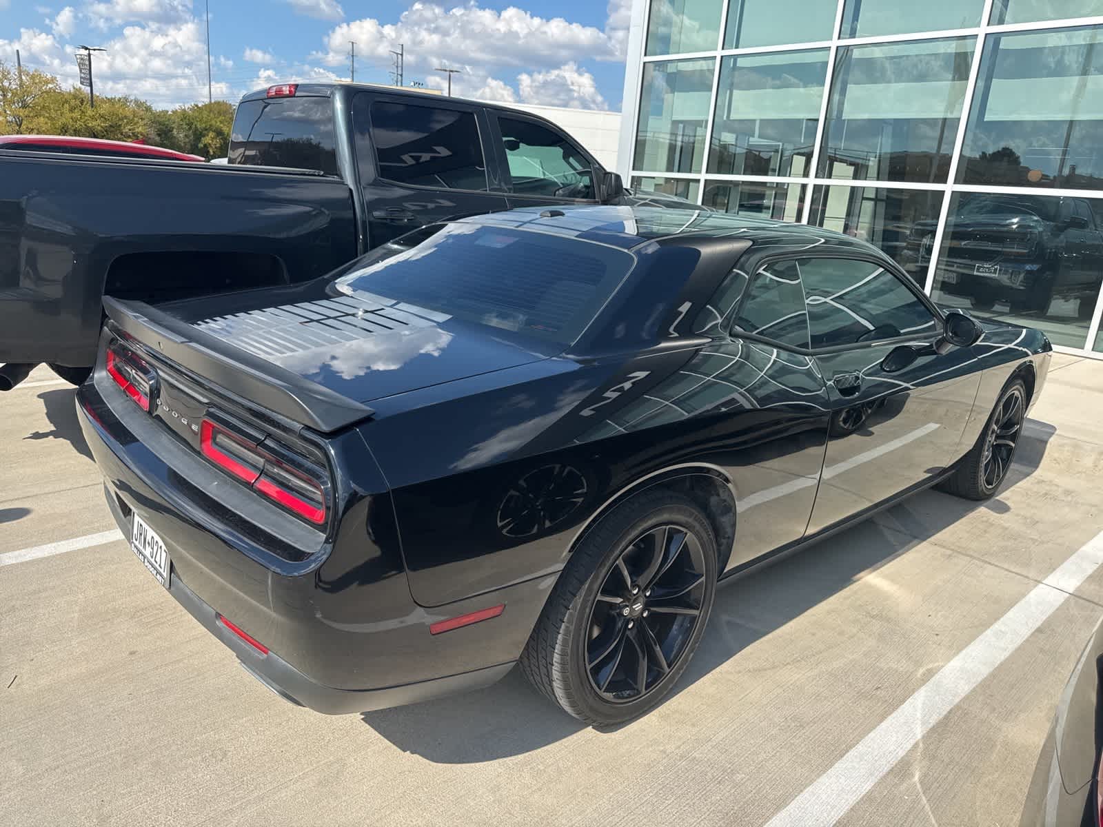 Thumbnail: 2017 Dodge Challenger - 4