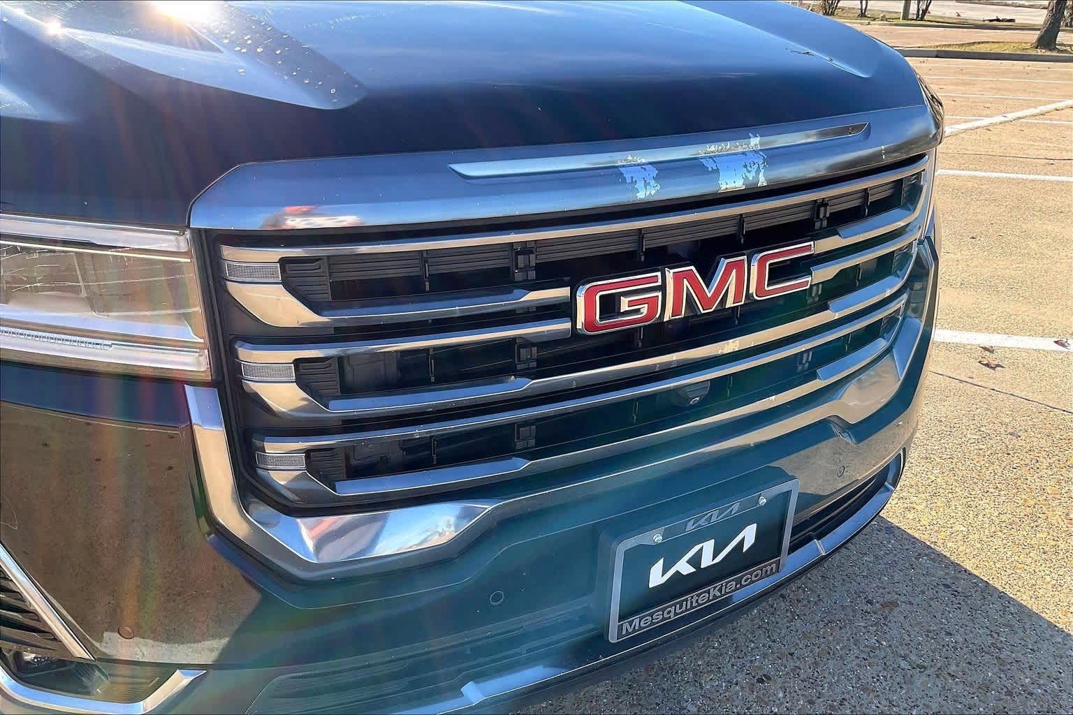 Thumbnail: 2022 GMC Acadia - 33