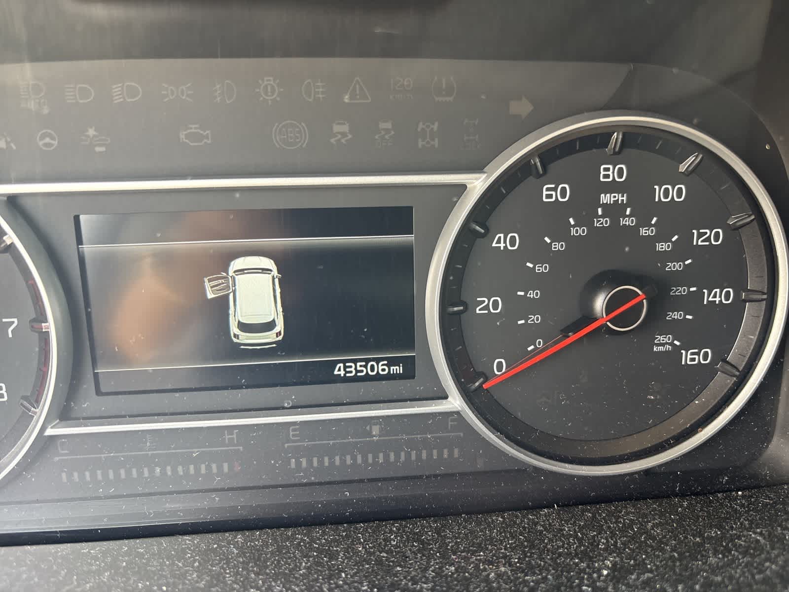 Thumbnail: 2023 Kia Sorento - 5