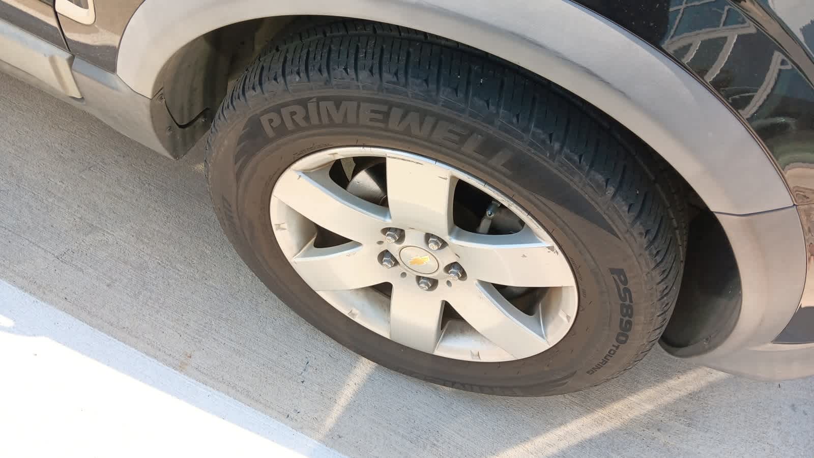 Thumbnail: 2012 Chevrolet Captiva Sport - 3