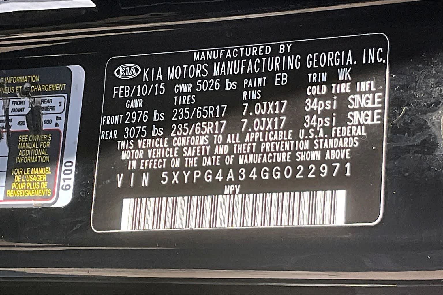 Thumbnail: 2016 Kia Sorento - 18