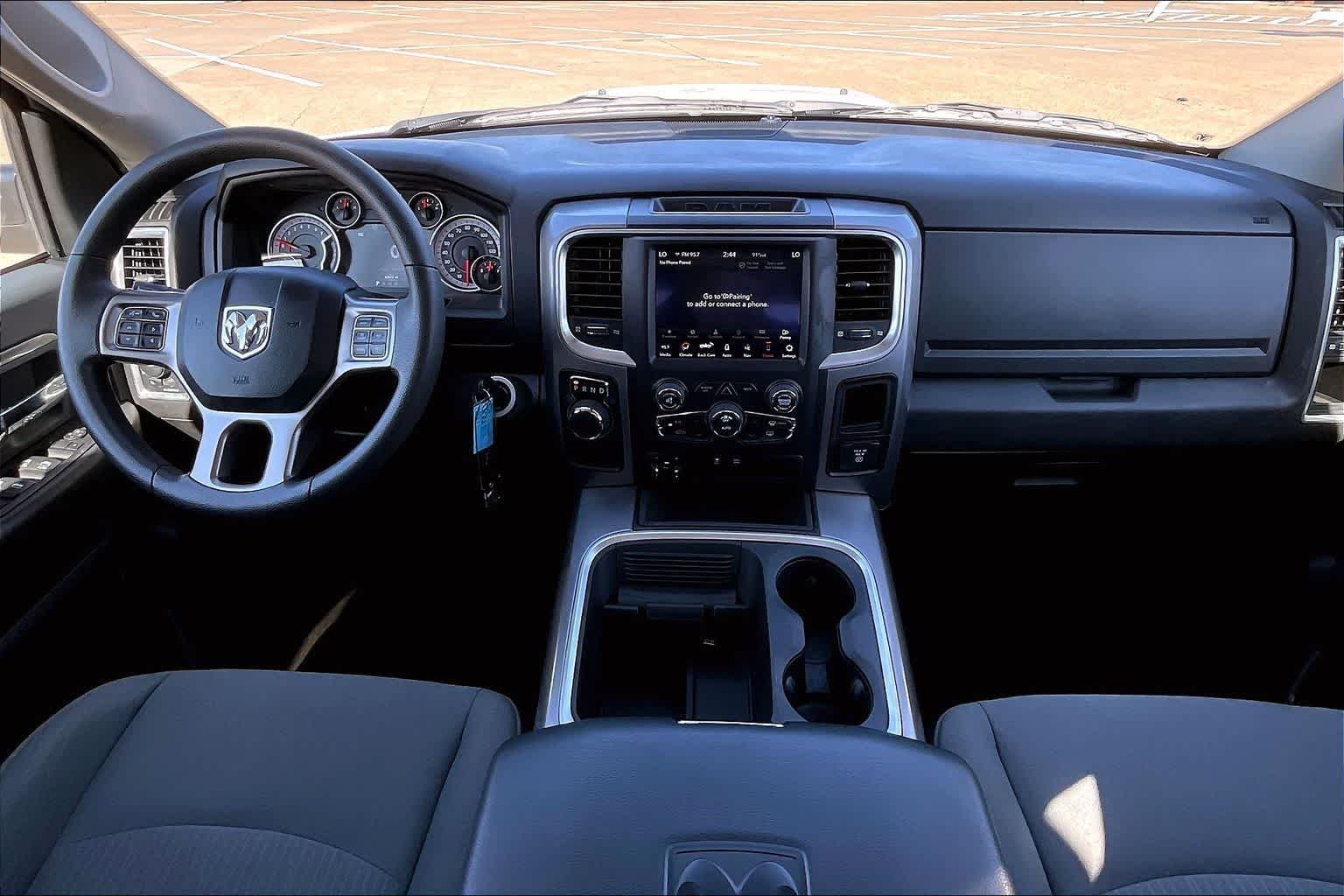 Thumbnail: 2023 RAM 1500 Classic - 10