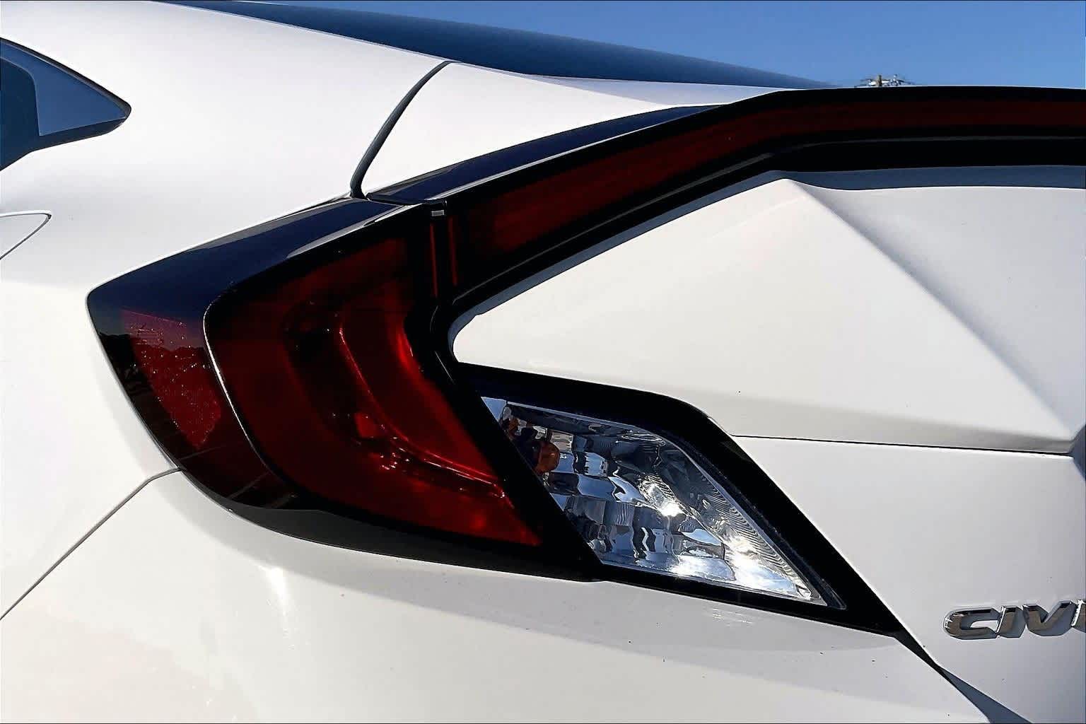 Thumbnail: 2018 Honda Civic - 31