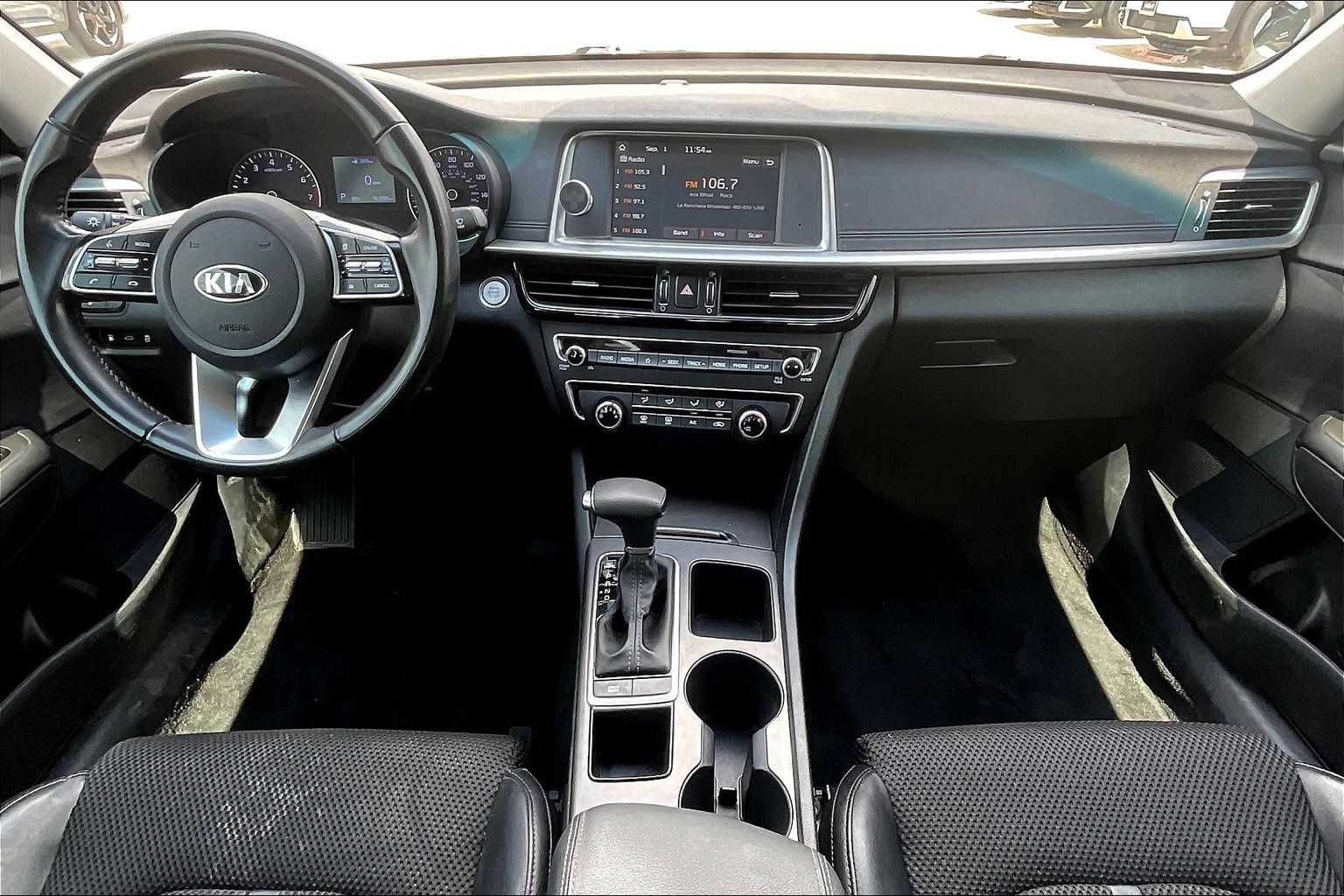 Thumbnail: 2020 Kia Optima - 10