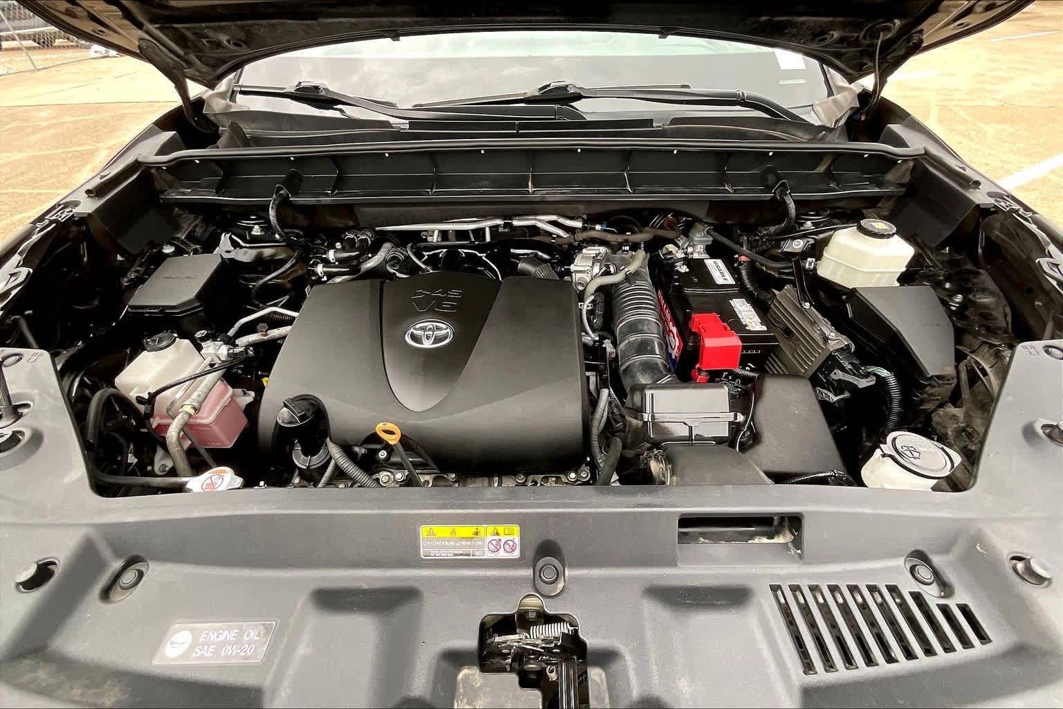 Thumbnail: 2021 Toyota Highlander - 9