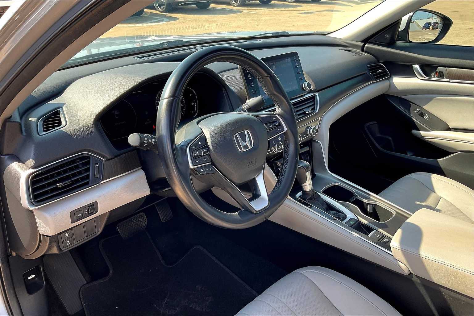 Thumbnail: 2019 Honda Accord - 2
