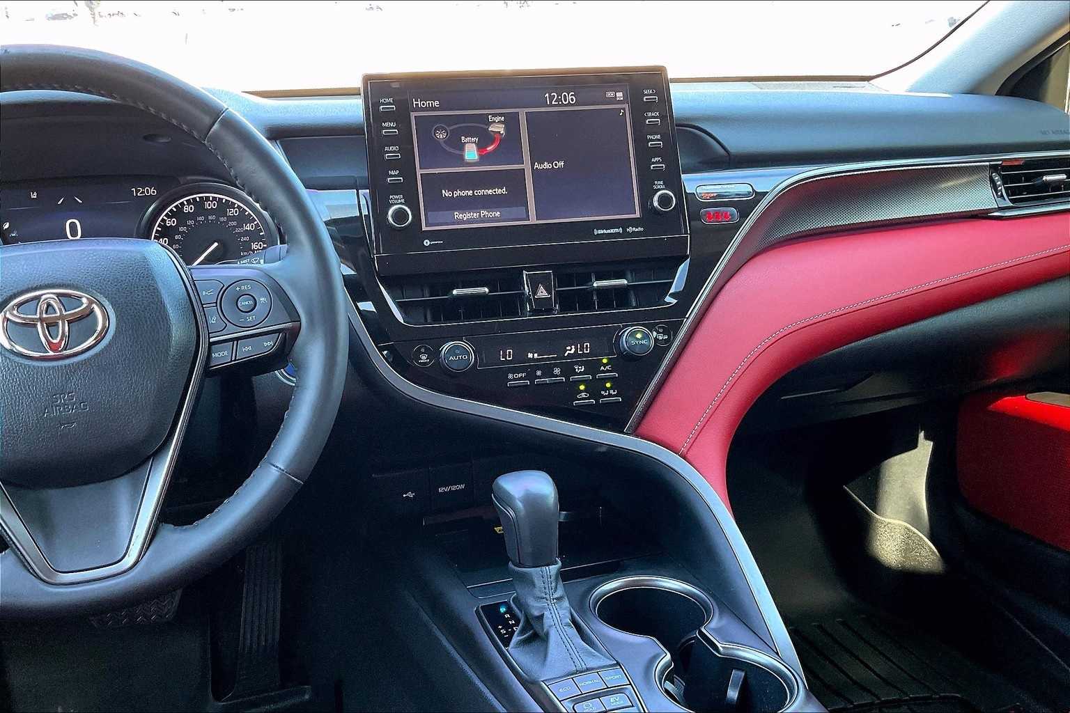 Thumbnail: 2023 Toyota Camry - 15