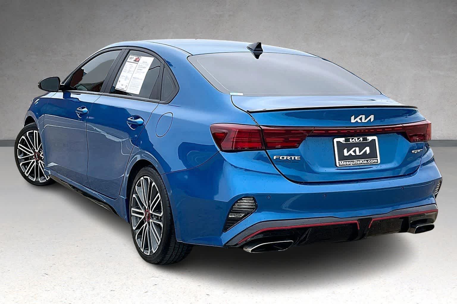 Thumbnail: 2023 Kia Forte - 4