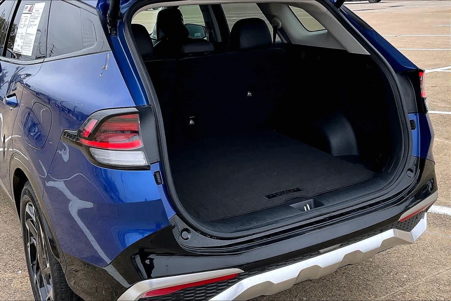 Thumbnail: 2024 Kia Sportage - 17