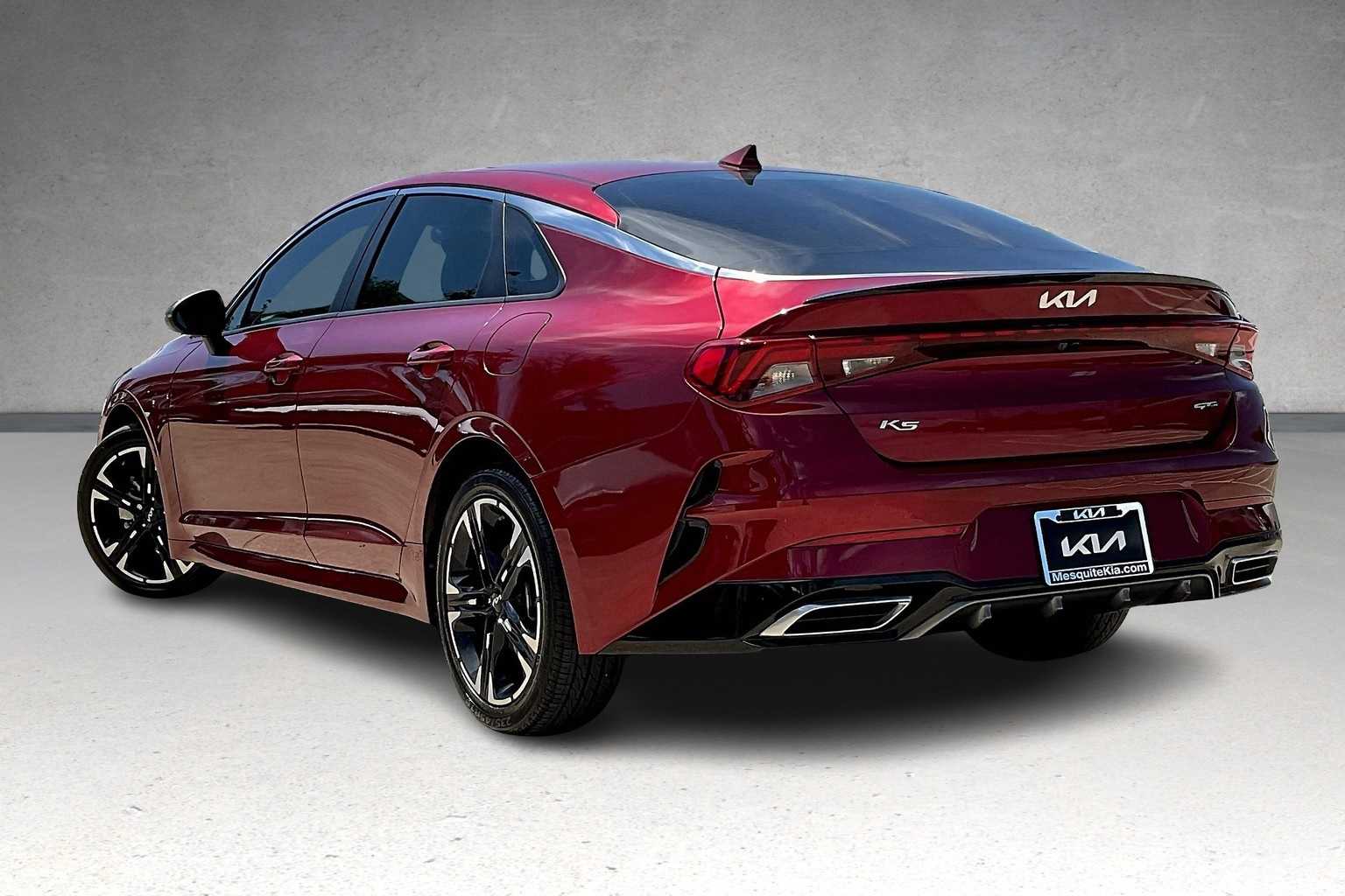 Thumbnail: 2022 Kia K5 - 4