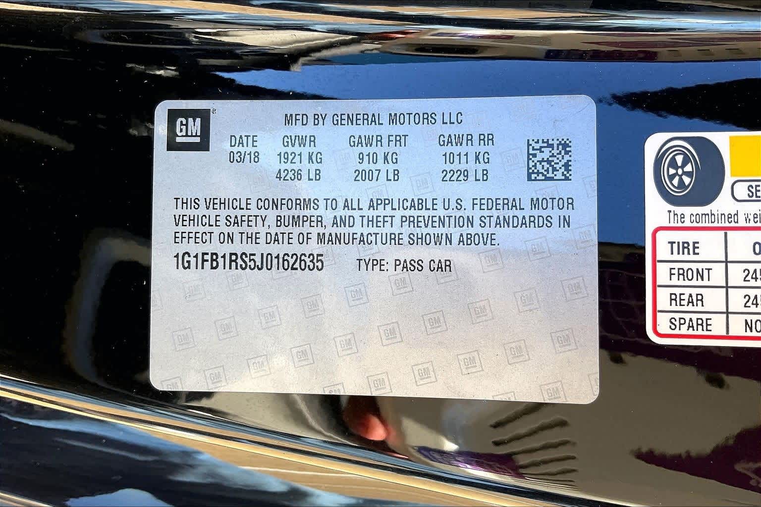 Thumbnail: 2018 Chevrolet Camaro - 19