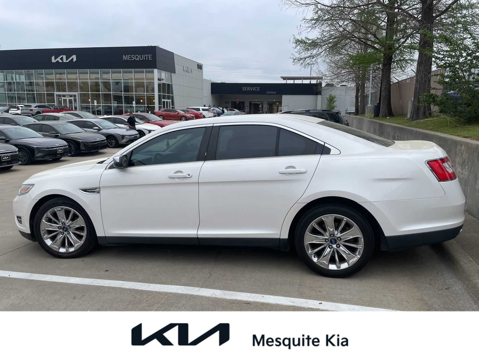 2012 Ford Taurus Limited Edition -
                  Mesquite, TX