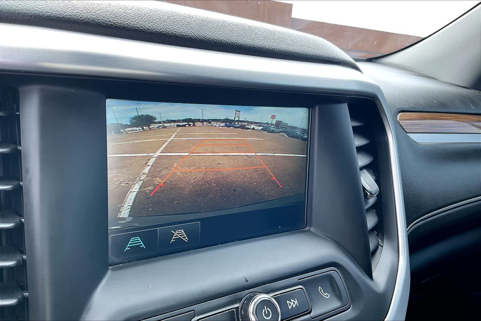 Thumbnail: 2018 GMC Acadia - 25