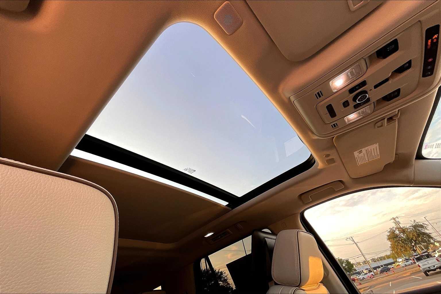 Thumbnail: 2021 GMC Yukon - 30