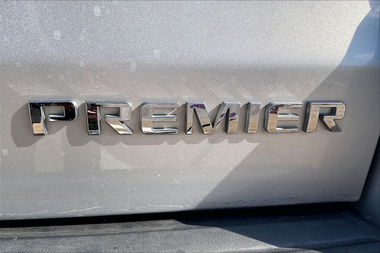 Thumbnail: 2019 Chevrolet Tahoe - 7