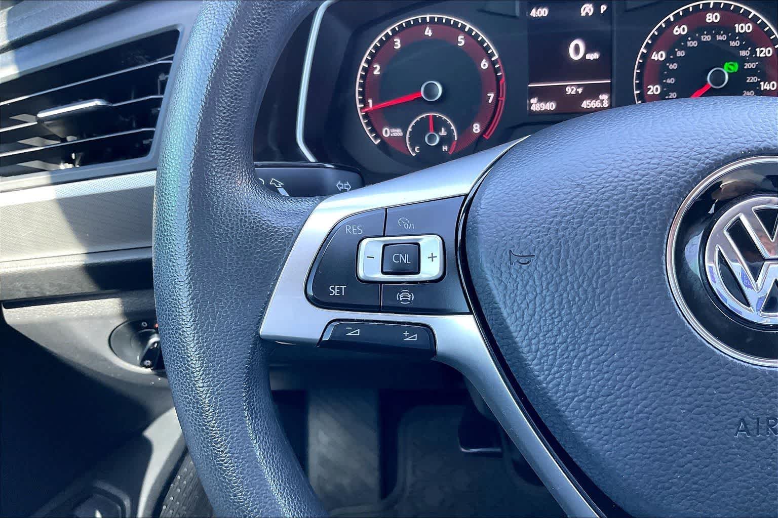 Thumbnail: 2021 Volkswagen Jetta - 23