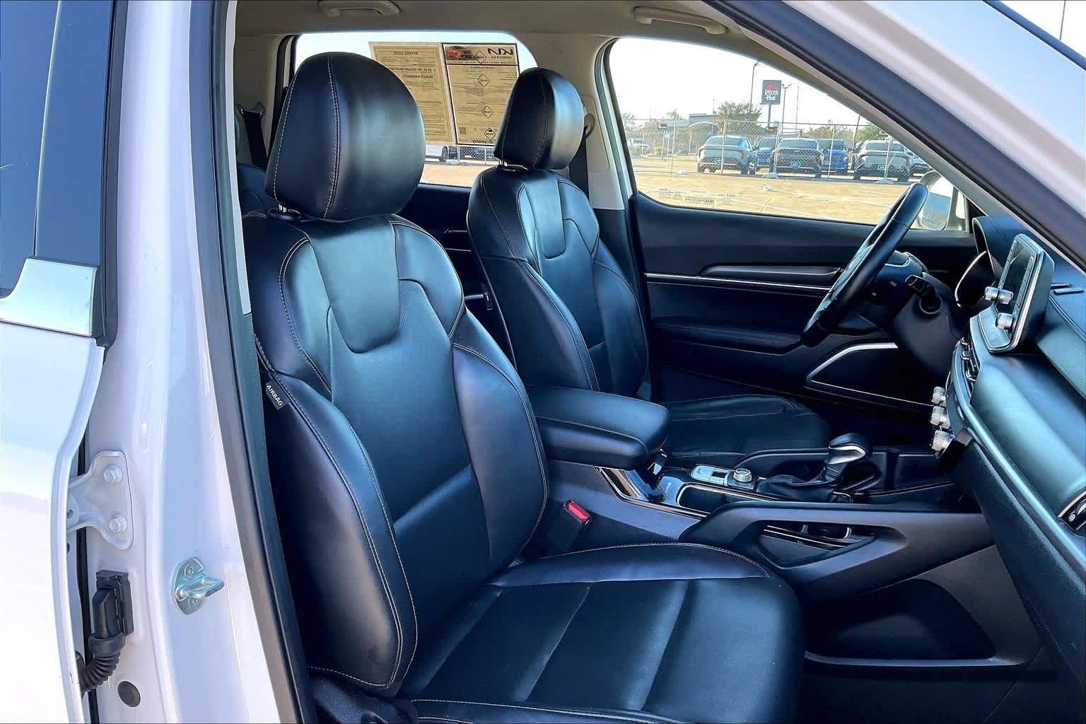 Thumbnail: 2021 Kia Telluride - 13