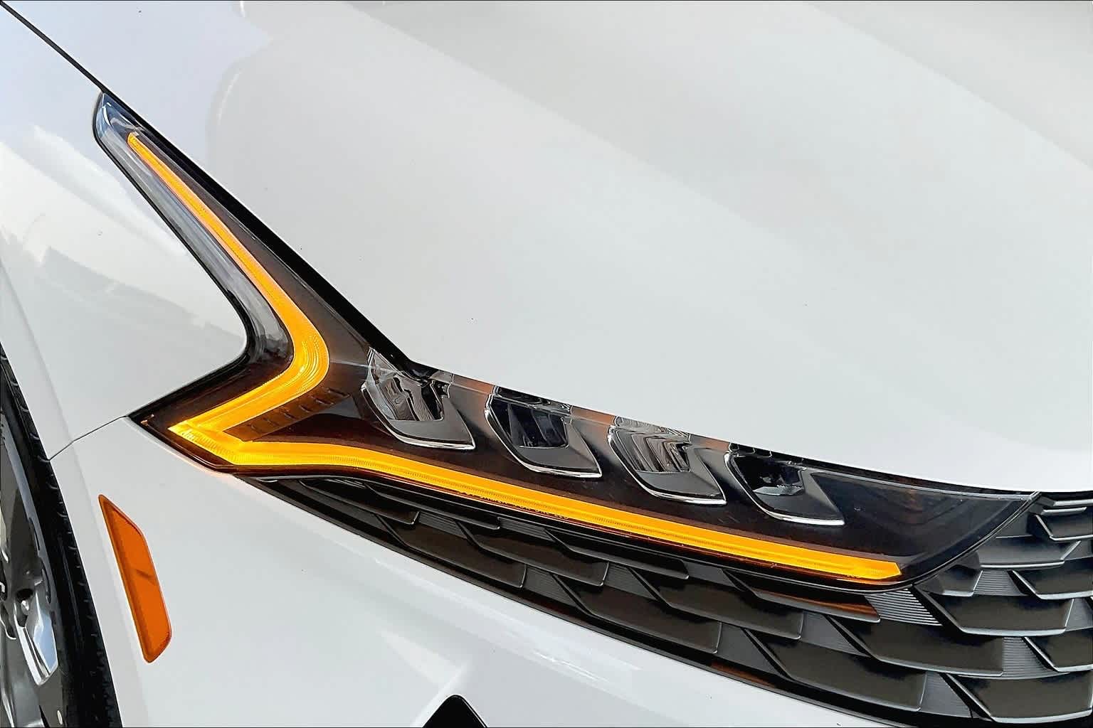 Thumbnail: 2022 Kia K5 - 31