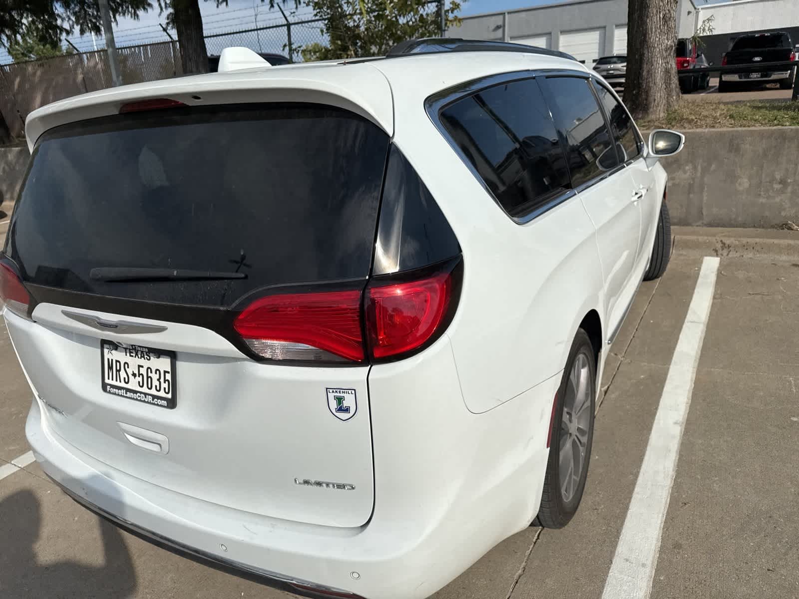 Thumbnail: 2019 Chrysler Pacifica - 2