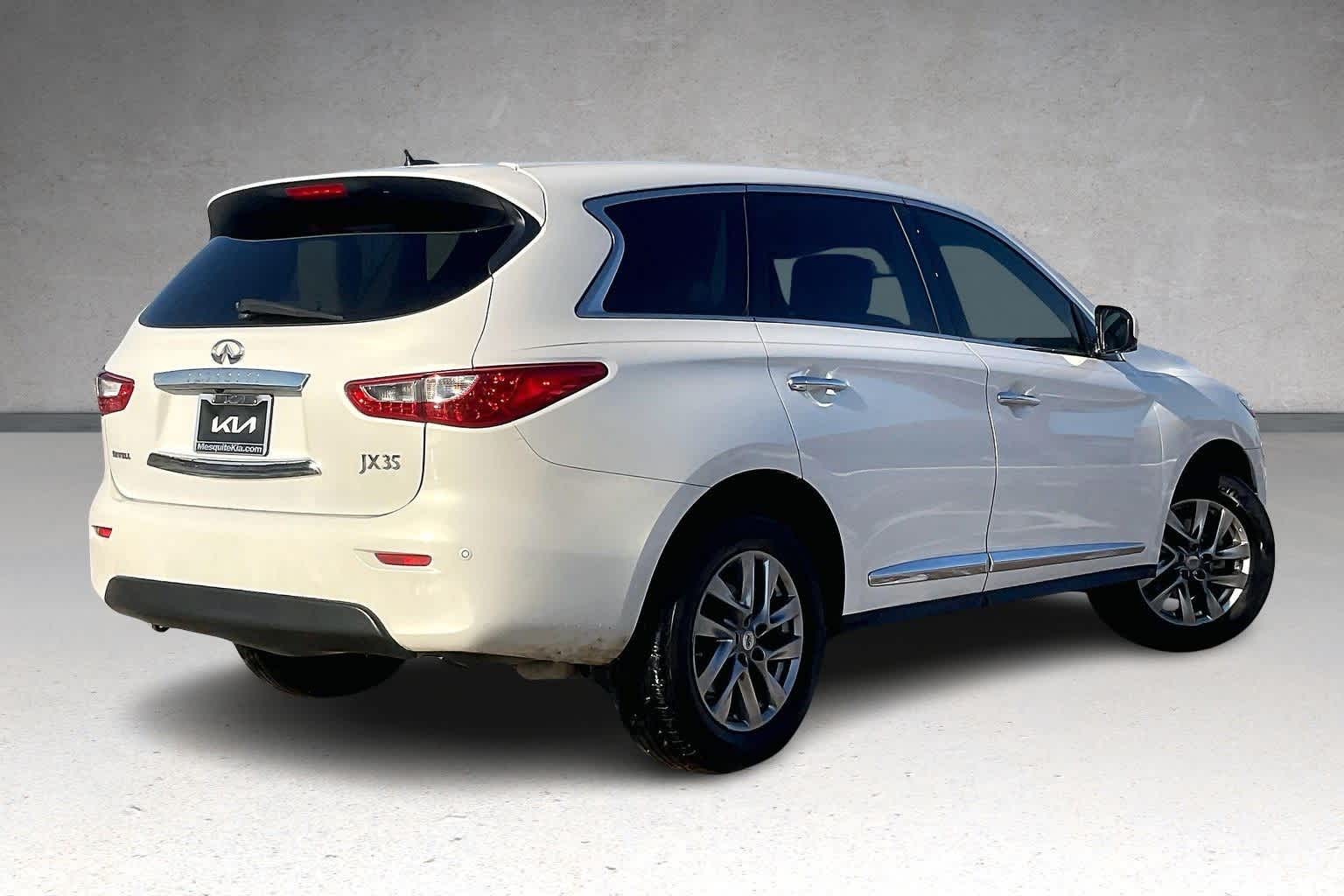 Thumbnail: 2013 INFINITI JX35 - 22