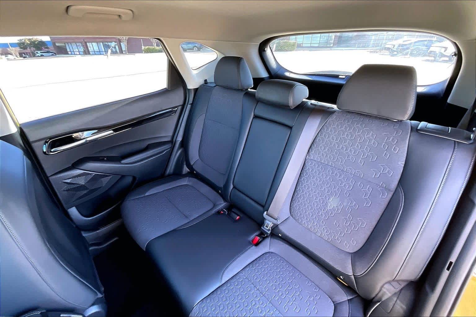 Thumbnail: 2024 Kia Seltos - 28